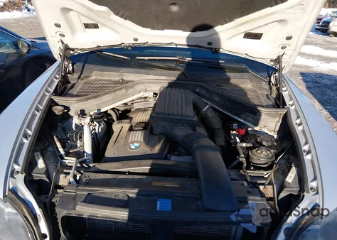 2008 BMW X5 3.0Si from USA, damaged, VIN 5UXFE435X8L030318